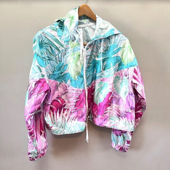 Nike Sportswear Women's Woven Floral Windrunner Crop‎ Hoodie Jacket- Size M - Picture 1 of 5